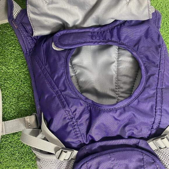 Camelbak Aurora Purple Outdoor Hiking Cycling Running Bag Backpack 2.5 Hydration - Picture 3 of 3
